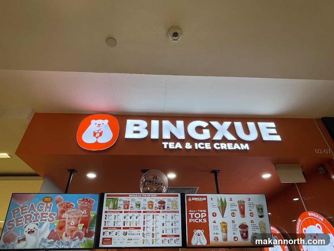 Bingxue Tea & Ice Cream Menu Displays
