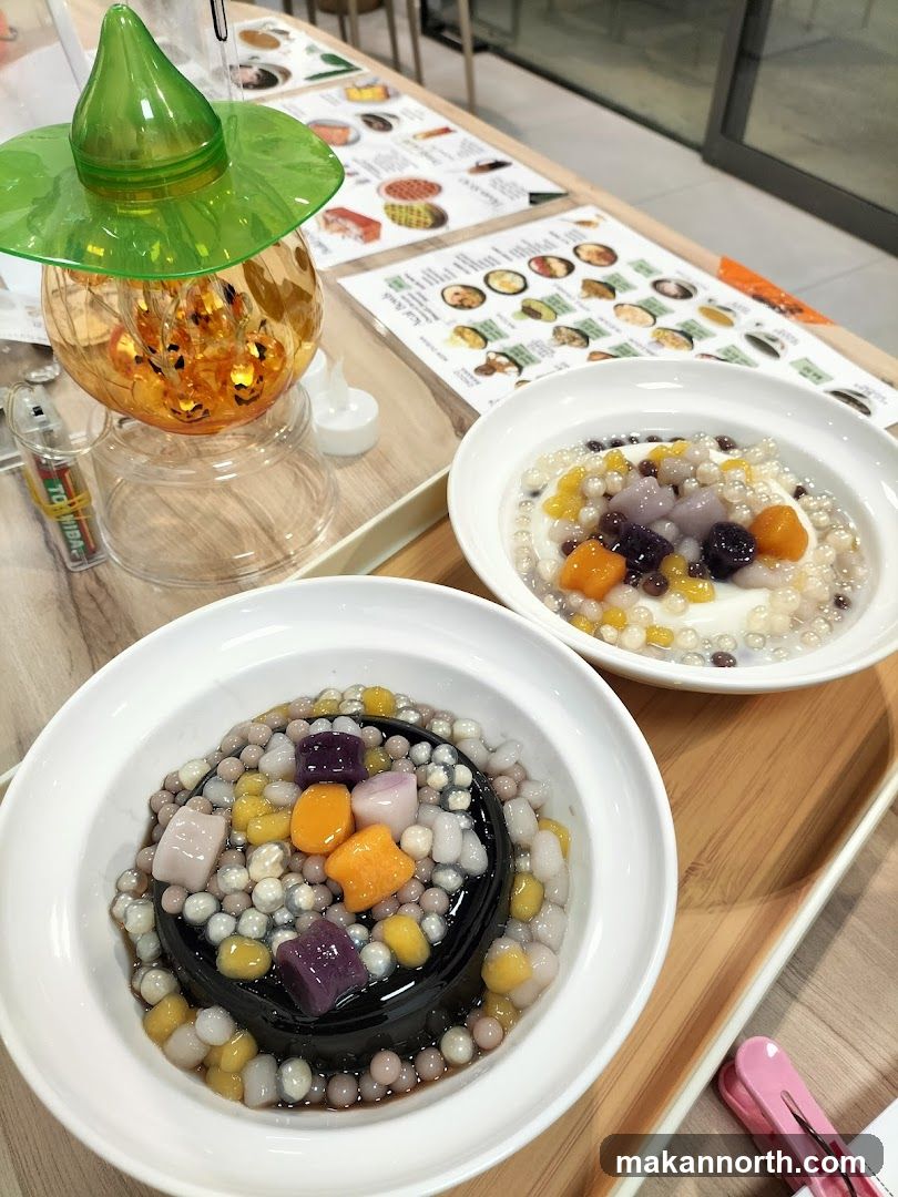 Dessert with Halloween Decoration