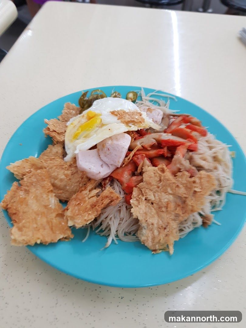 Noodles with Toppings