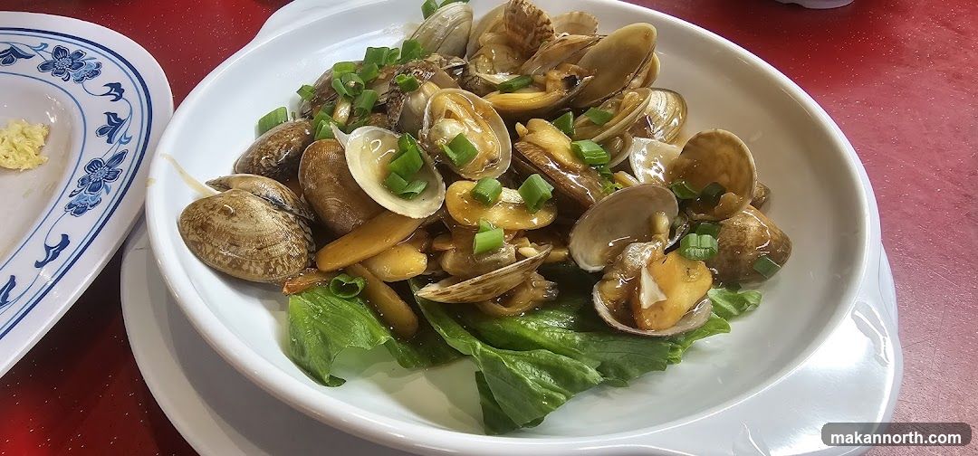 Clams with Scallions