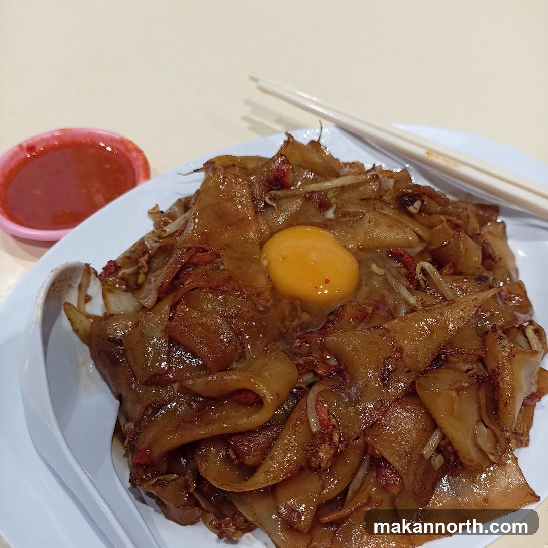 Fried Noodles with Egg