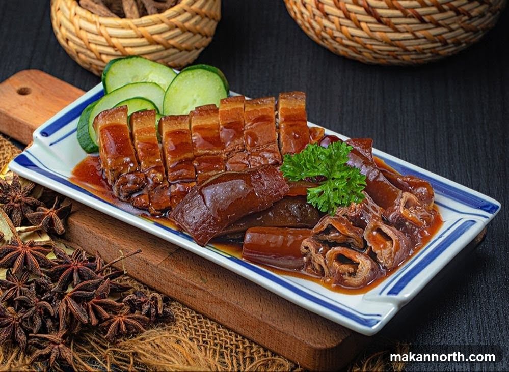 Braised Pork Belly and Intestines