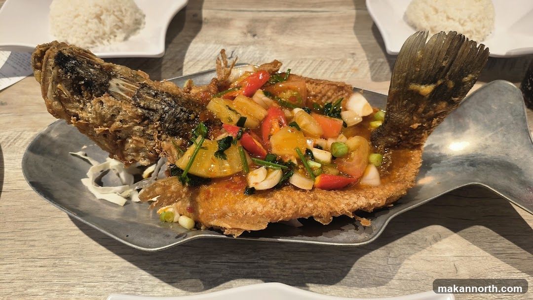 Fried Fish with Sweet and Sour Sauce