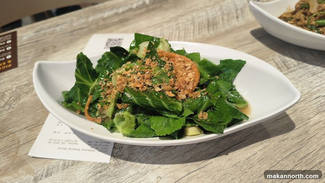Vegetable Dish with Toppings