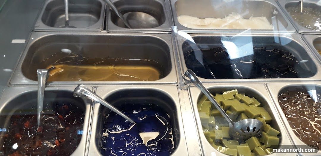 Dessert Toppings Display