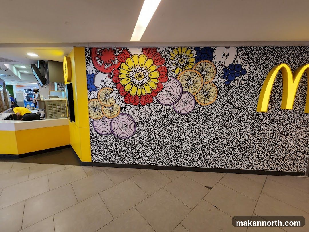McDonald's Sun Plaza