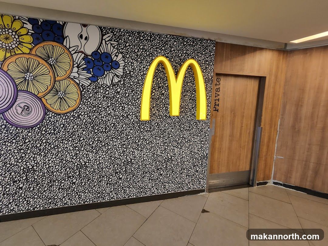 McDonald's Sun Plaza