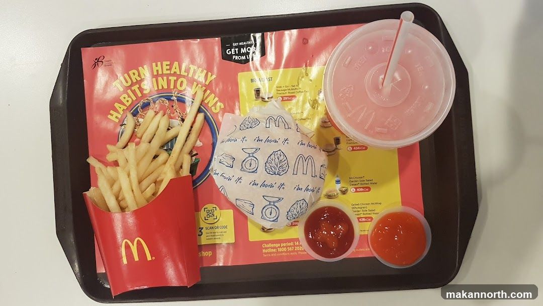 Fast food meal on a tray