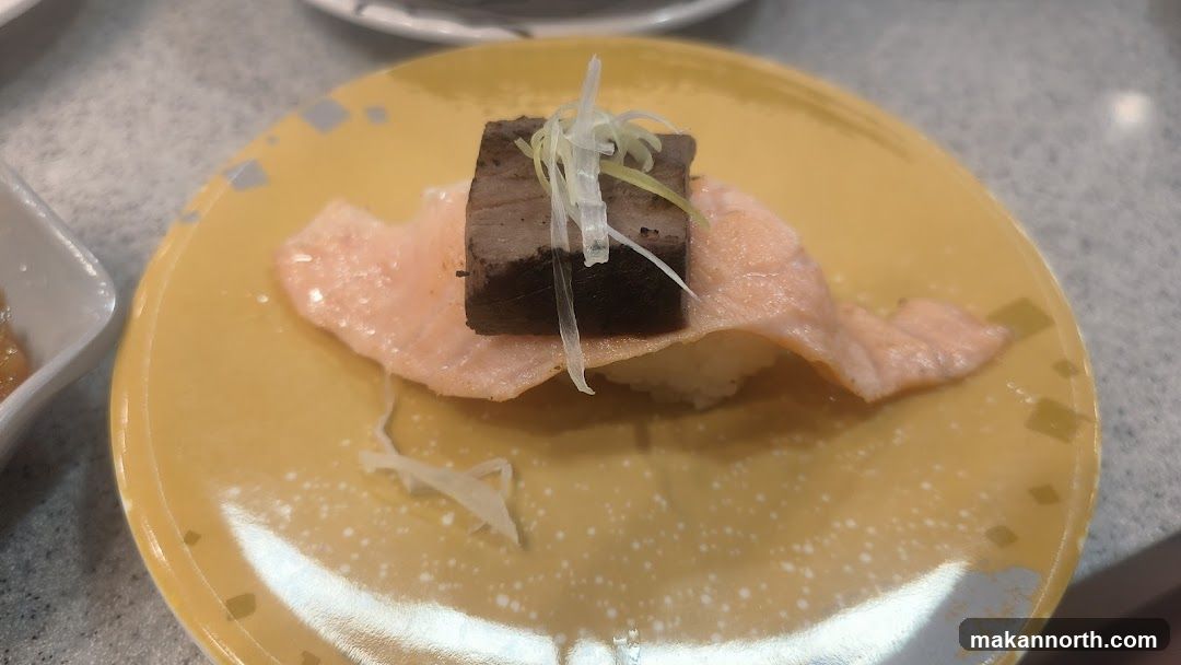 Sushi with Salmon and Beef