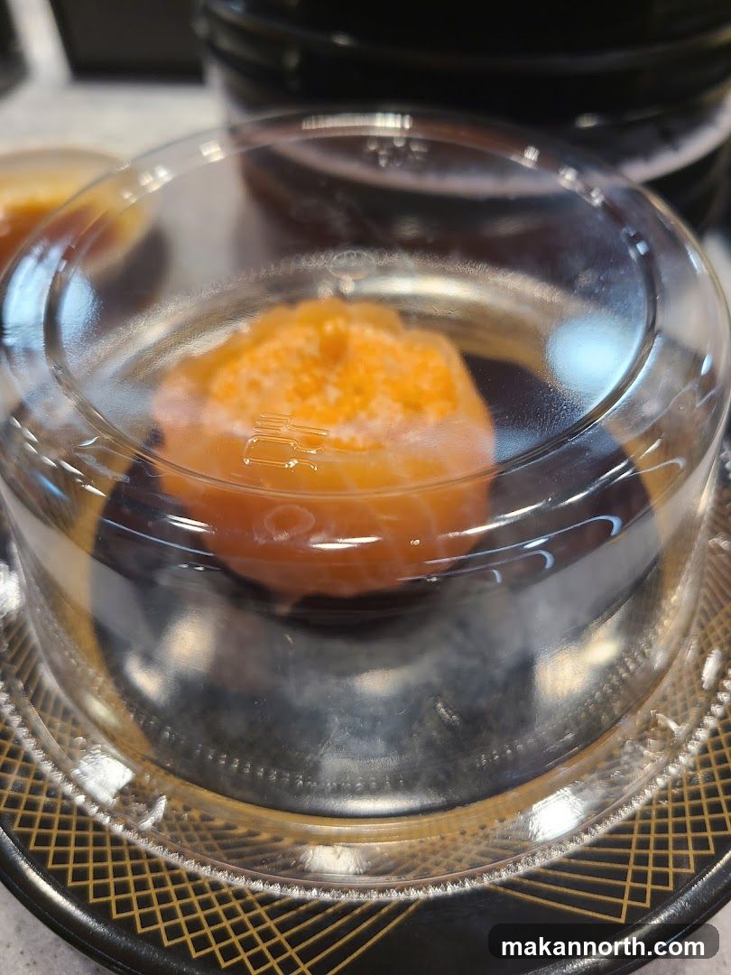 Salmon Roe Sushi