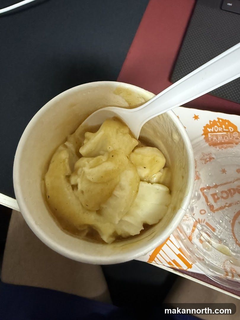 Mashed Potatoes with Gravy
