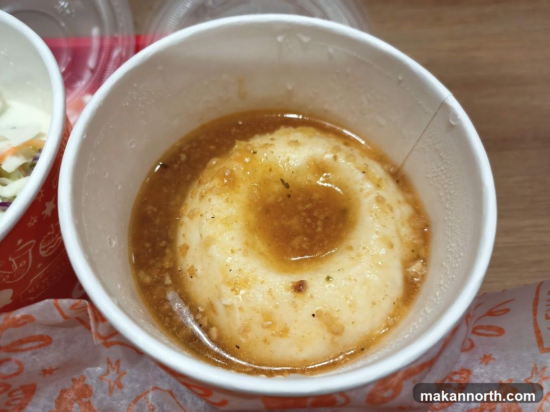 Mashed Potatoes with Gravy