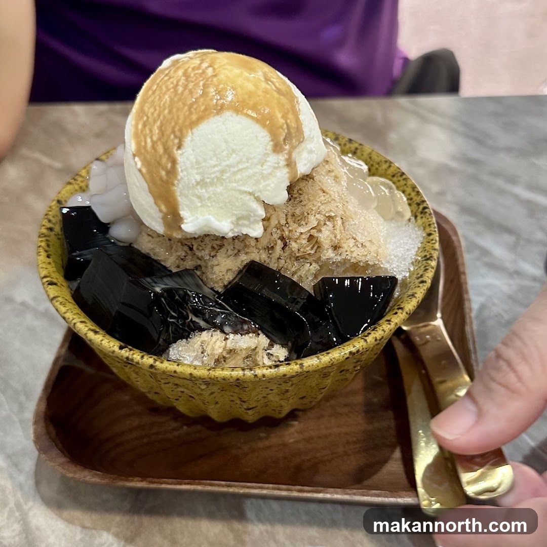 Shaved Ice Dessert