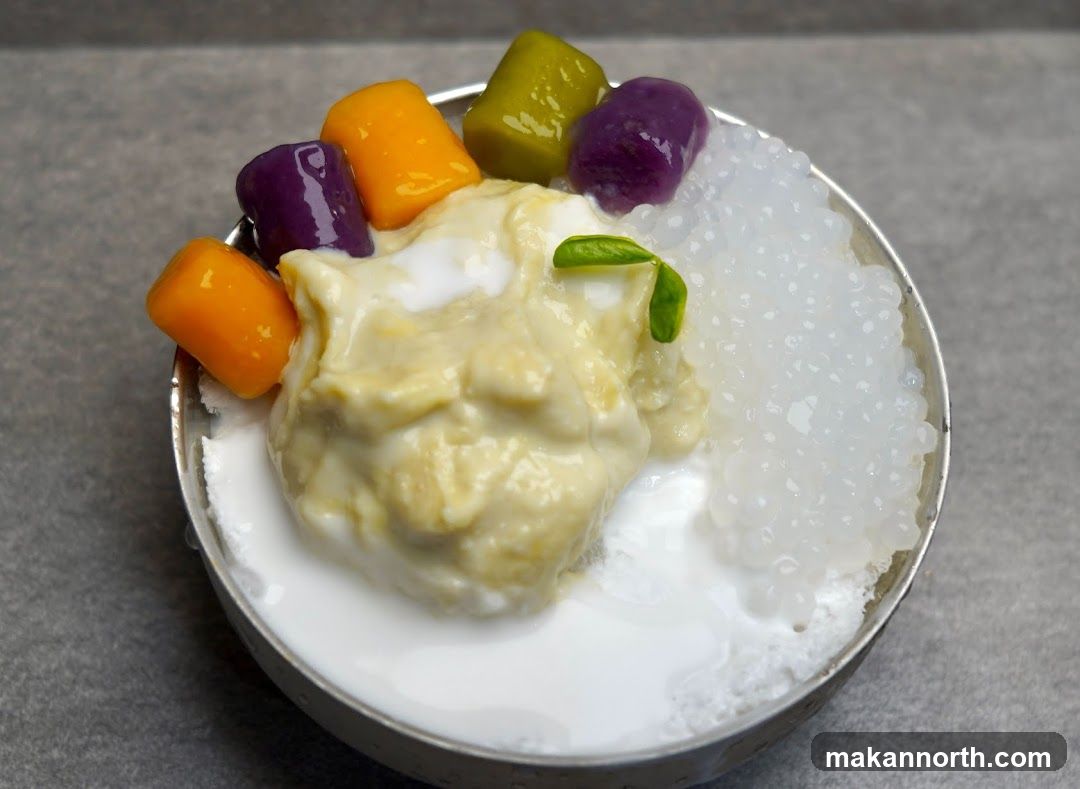 Durian dessert with toppings