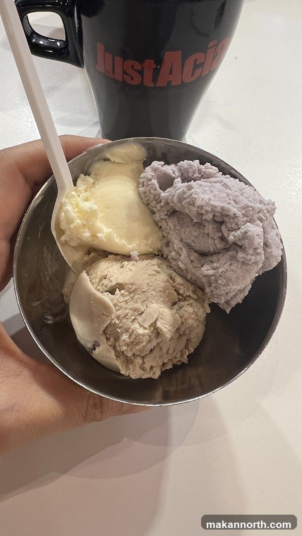 Ice Cream Sundae
