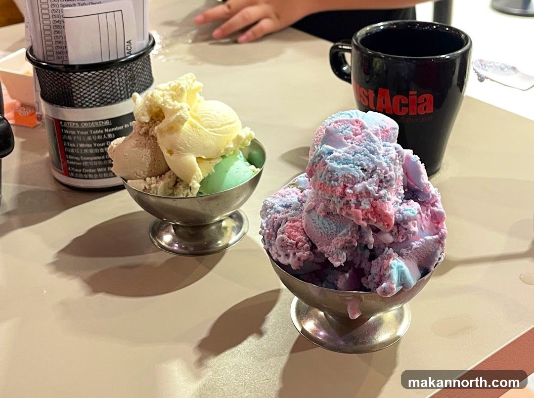 Ice Cream Sundaes