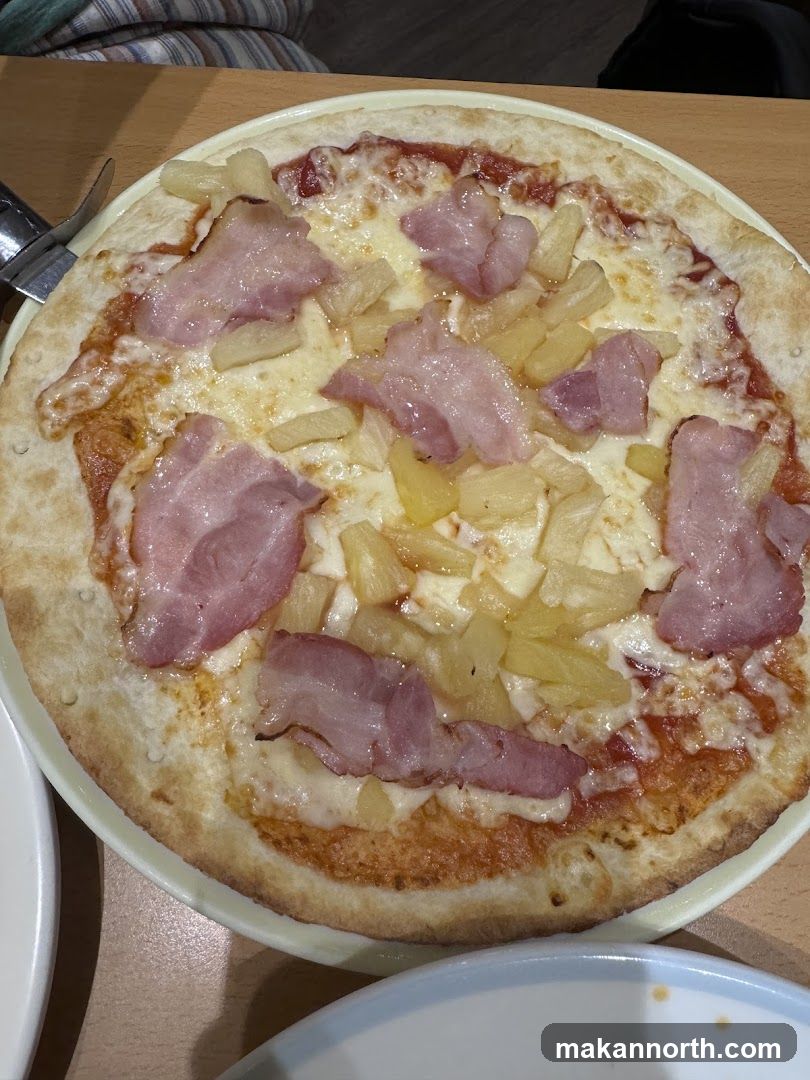 Hawaiian Pizza