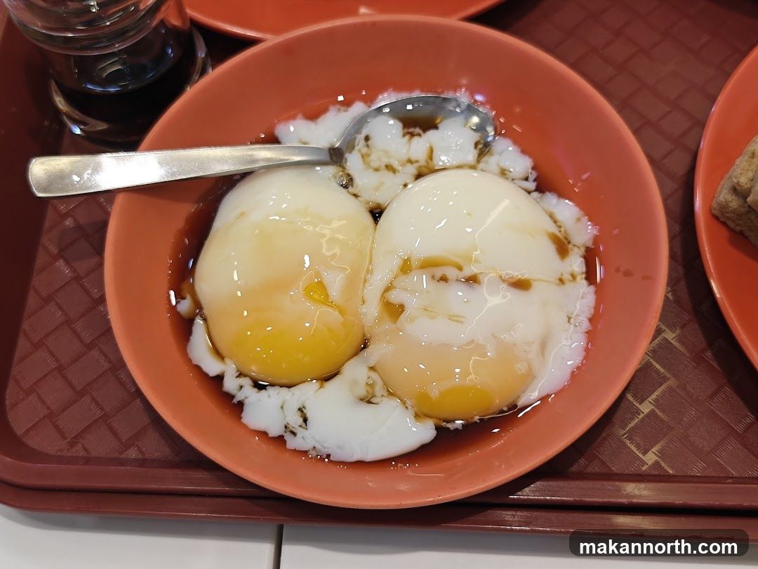 Soft-boiled eggs with soy sauce