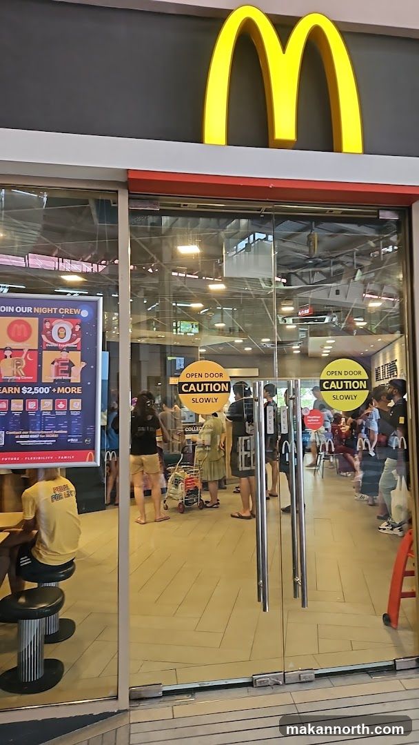 McDonald's Woodlands North Plaza