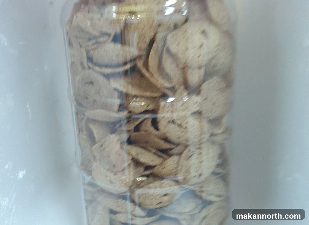 Crispy Snacks in a Jar