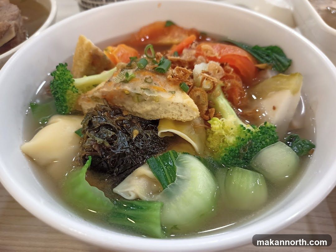 Soup with Tofu and Vegetables