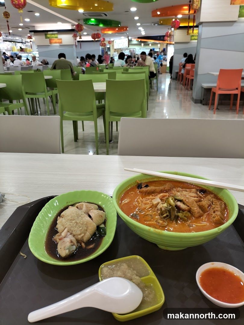 Food court meal