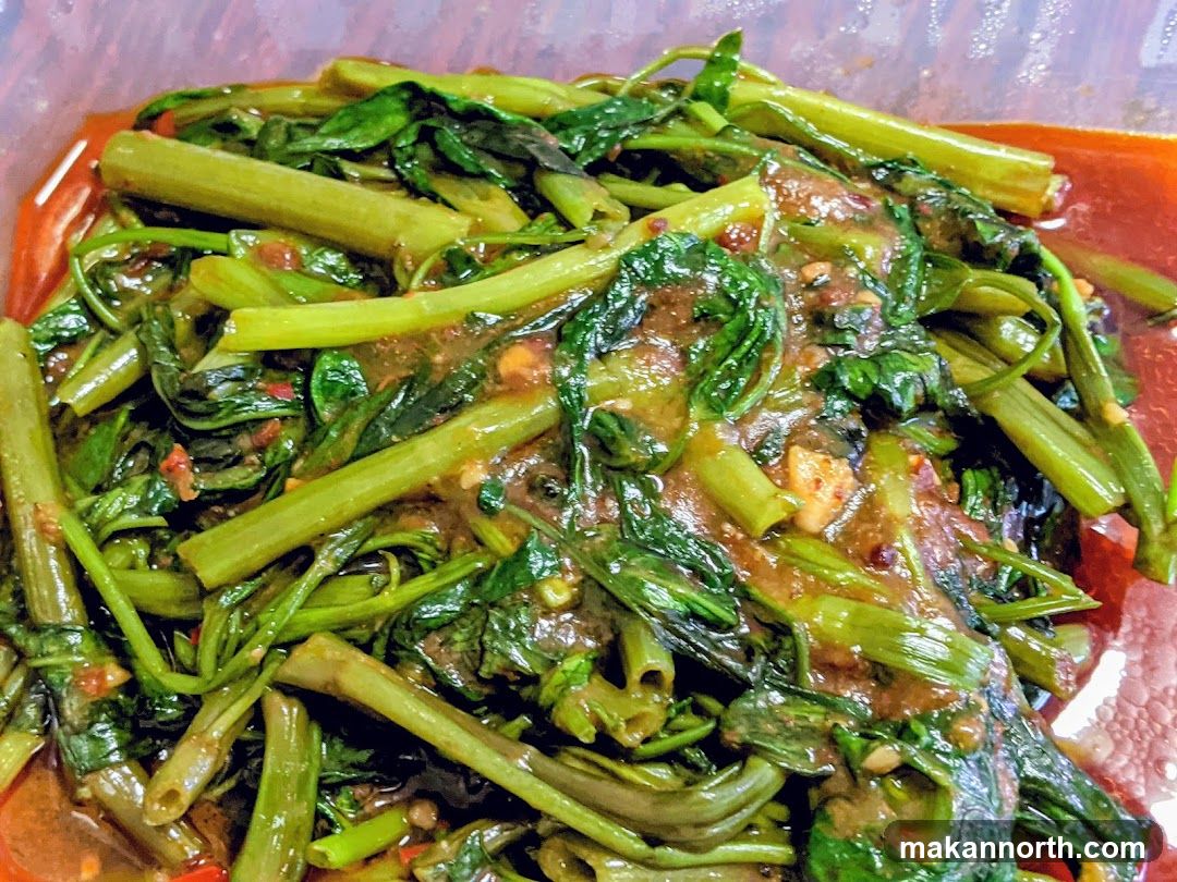 Stir-fried Water Spinach