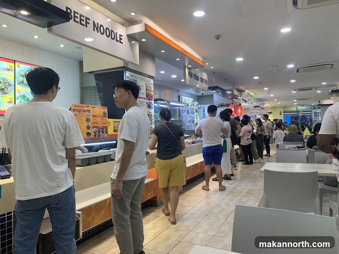 Food court with a line