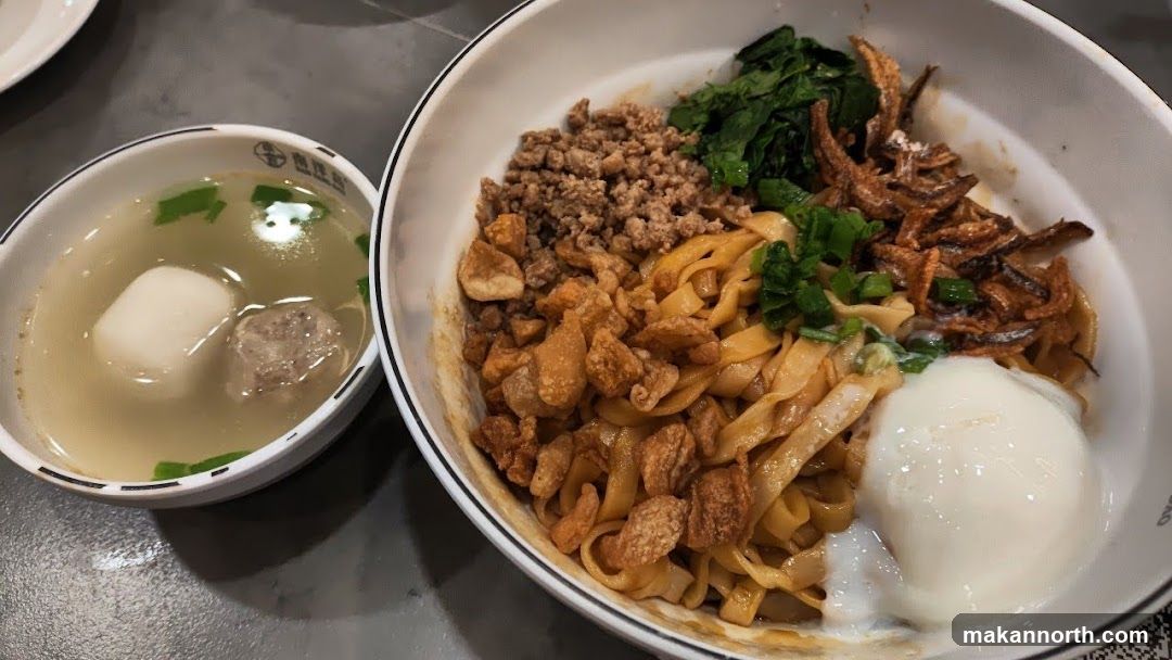 Noodles with Toppings and Soup