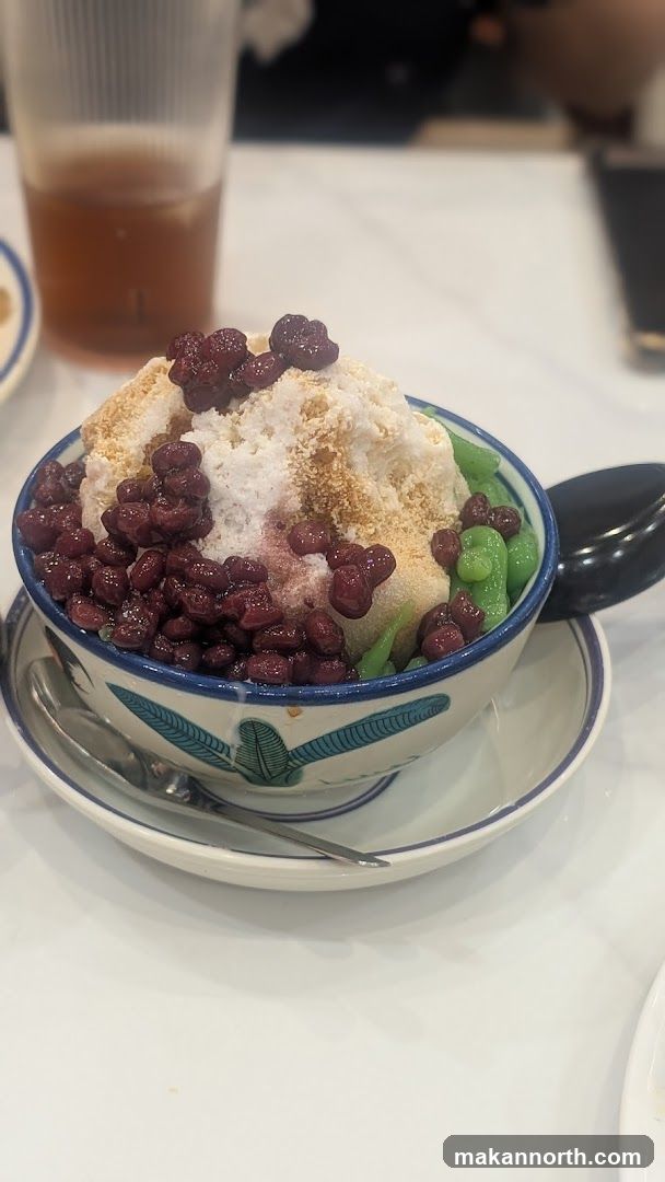 Dessert with Red Beans and Green Jelly