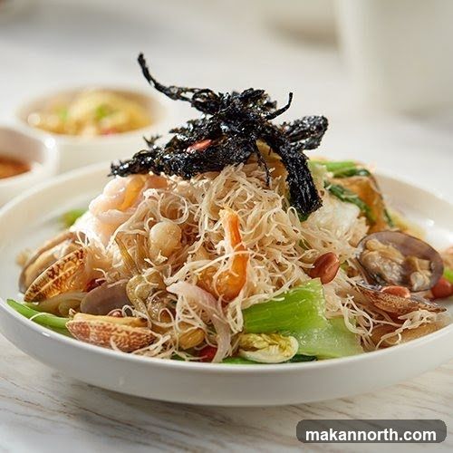 Seafood Noodle Dish