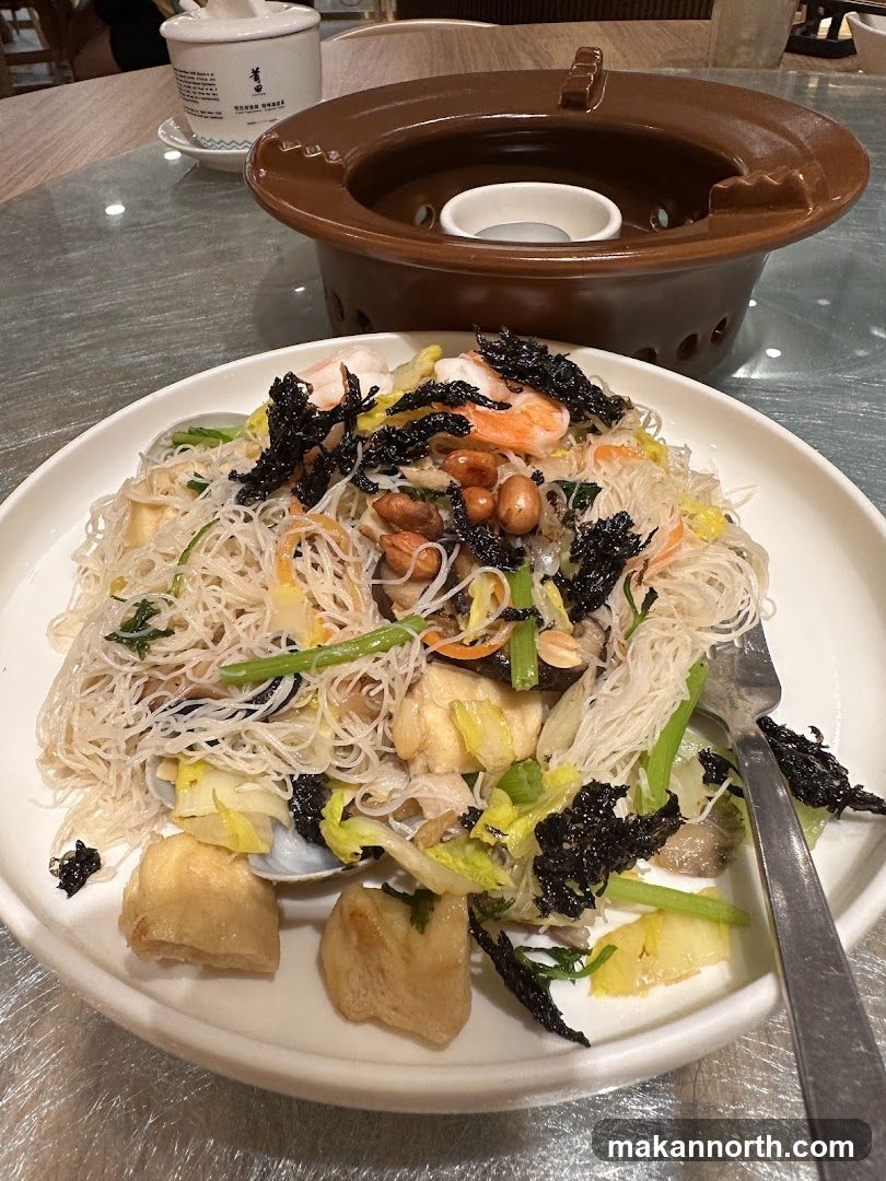 Noodles with Shrimp and Vegetables