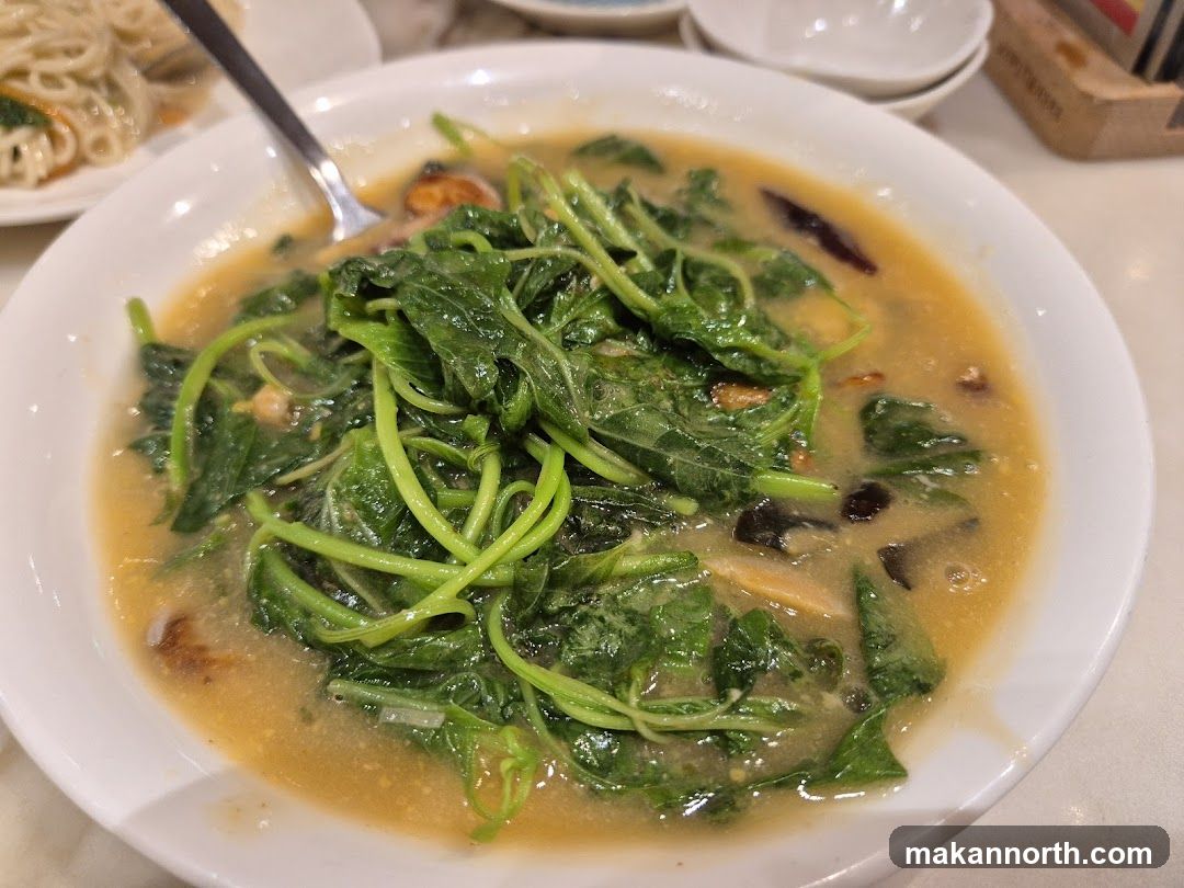 Stir-fried Greens with Sauce