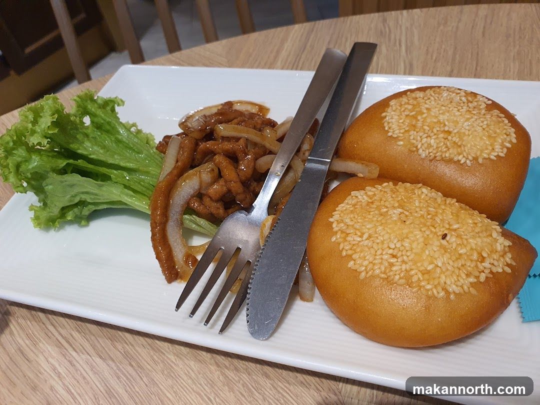 Sesame Buns with Savory Meat and Lettuce