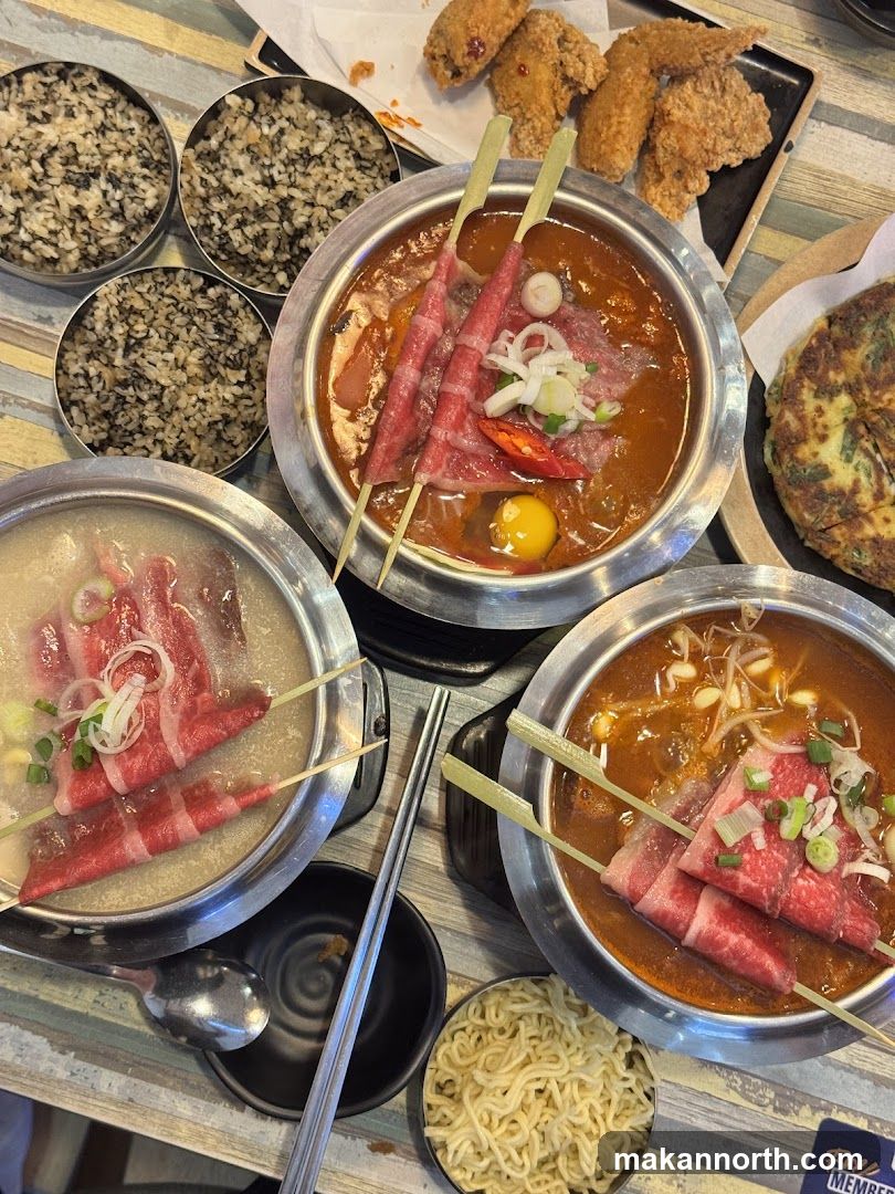 Korean Stew and Side Dishes