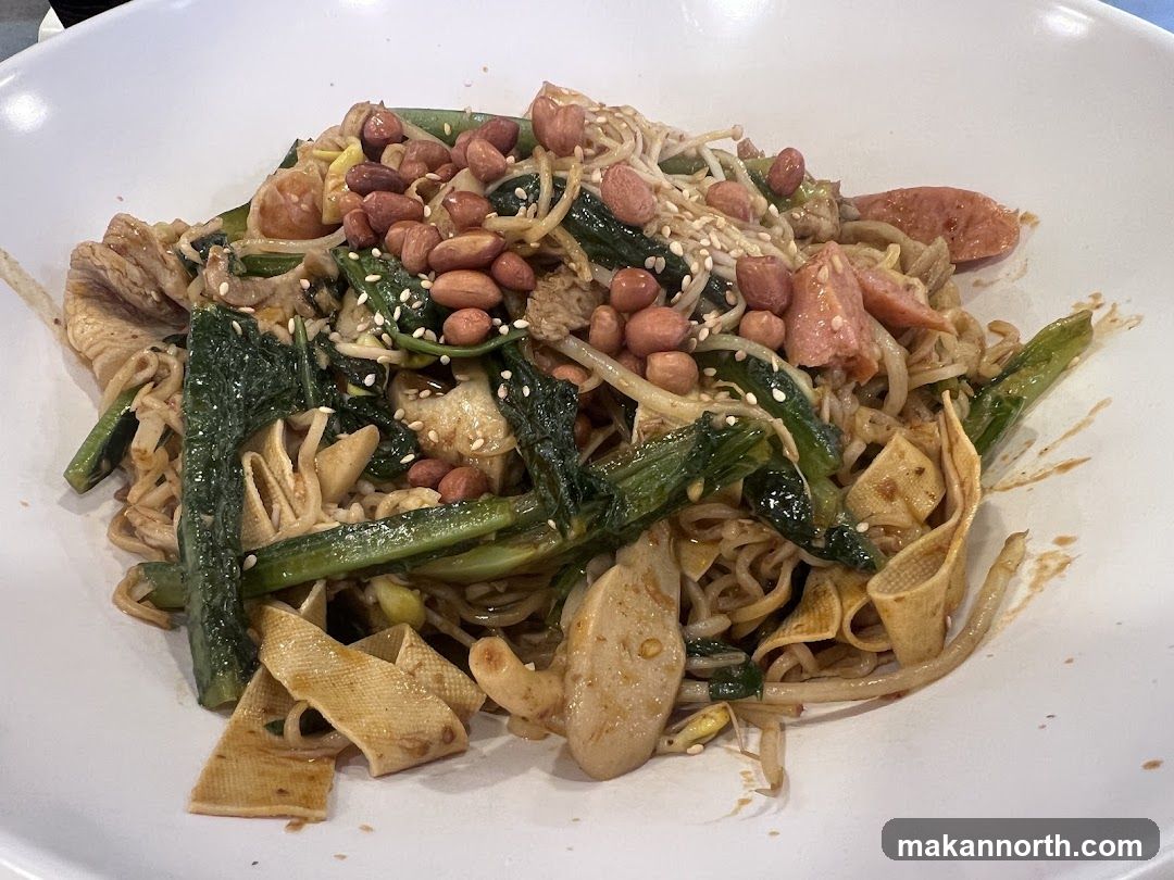 Noodle Dish with Peanuts and Vegetables