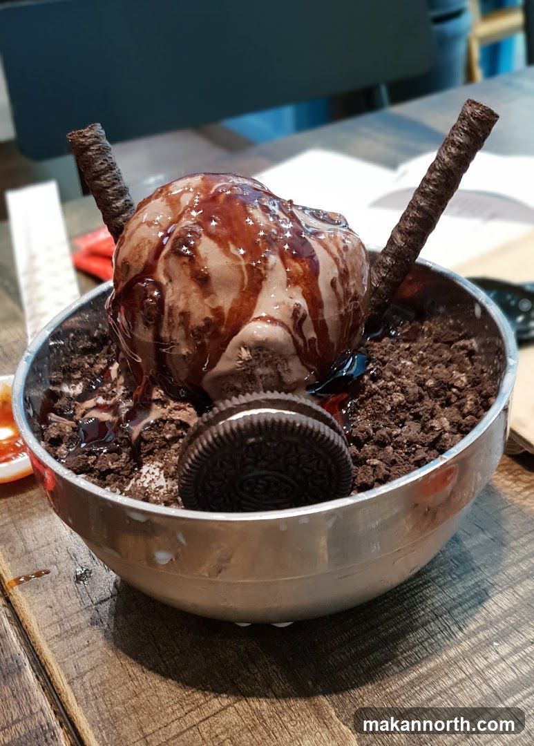 Chocolate Ice Cream Dessert
