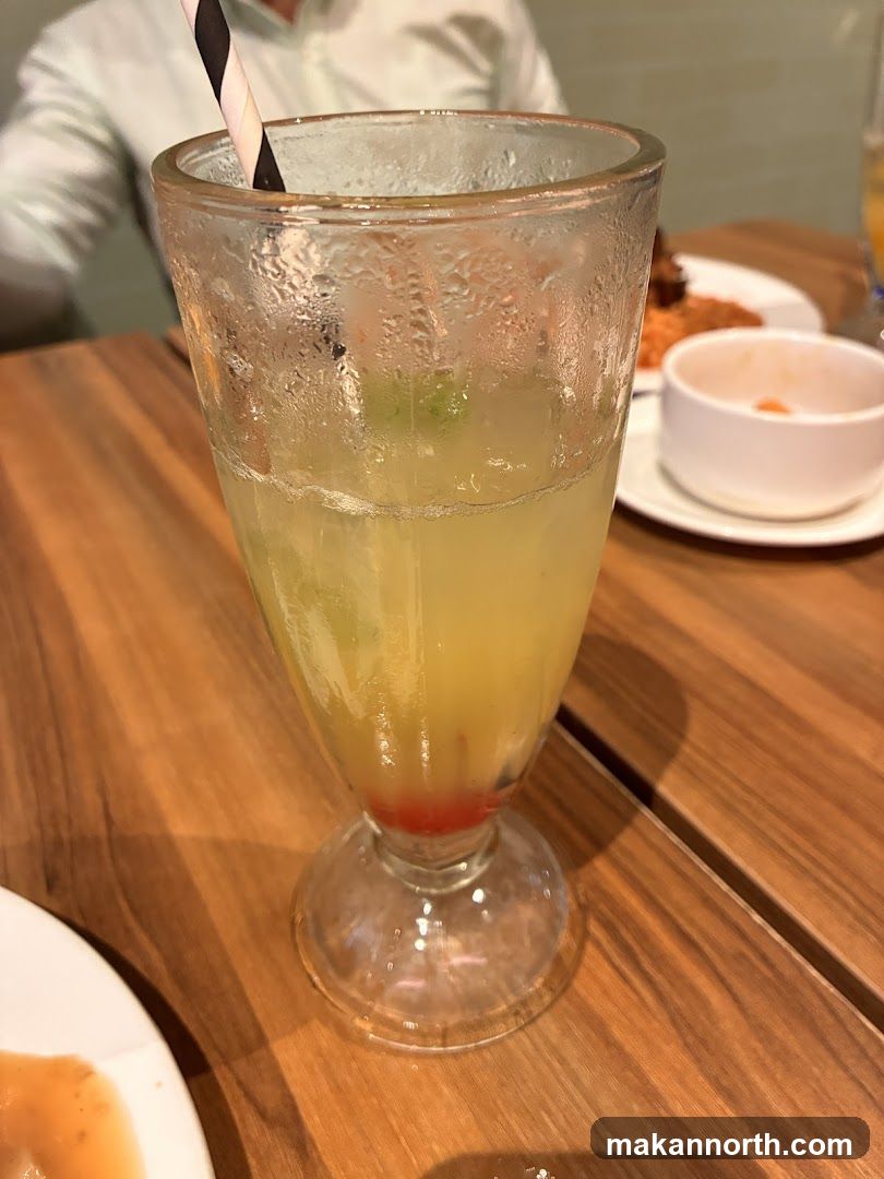 Drink with Straw