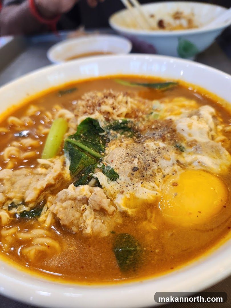 Noodle Soup with Egg and Meat