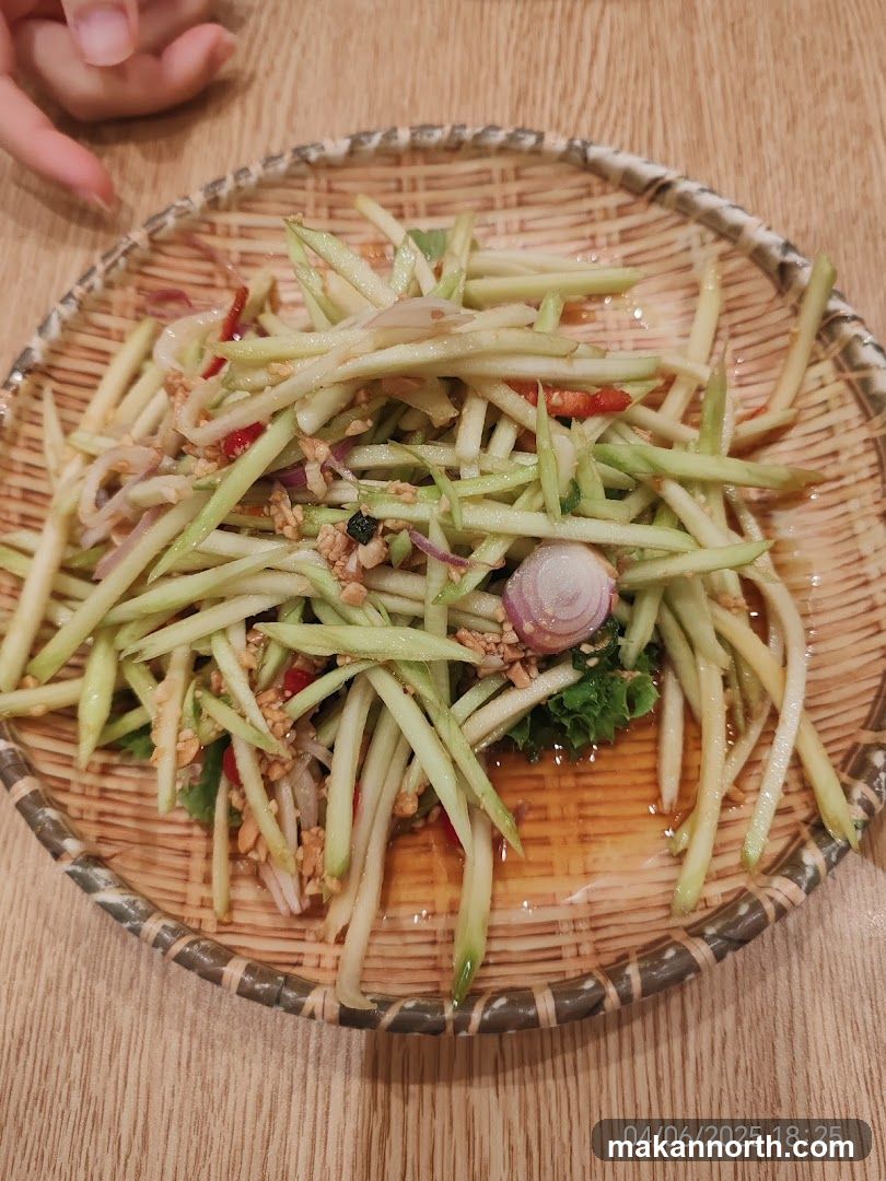 Green Mango Salad