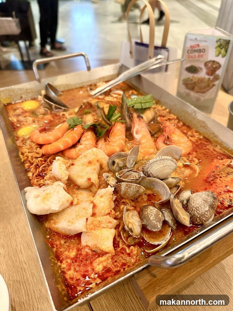 Seafood Noodle Dish