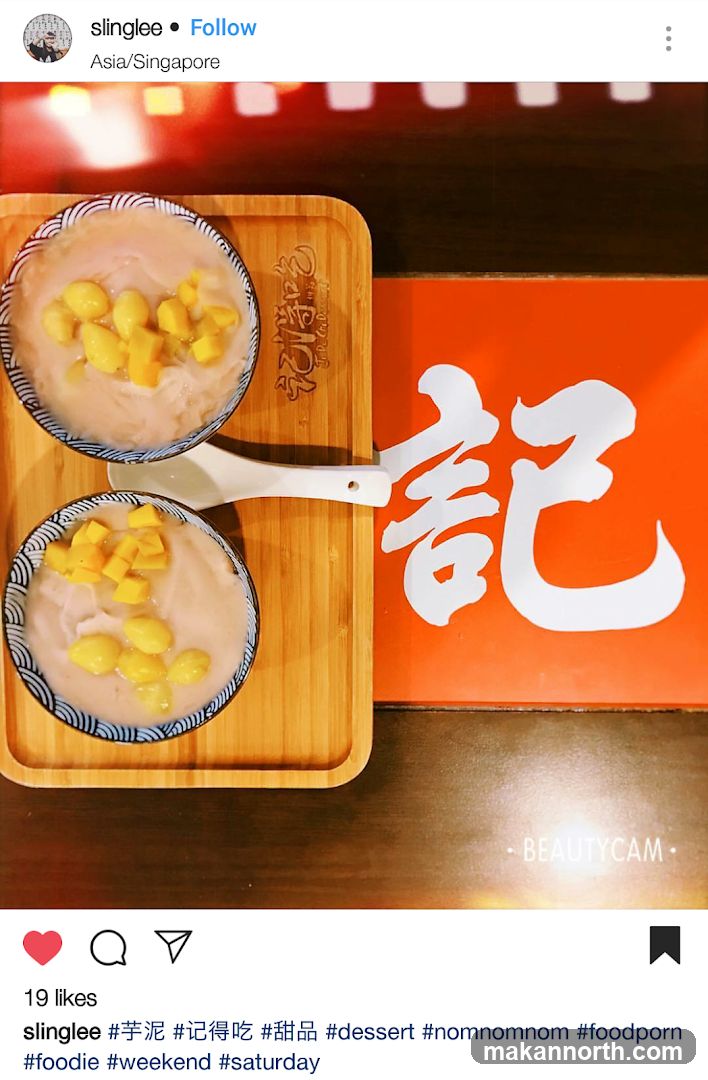 Dessert with Mango and Ginkgo Nuts