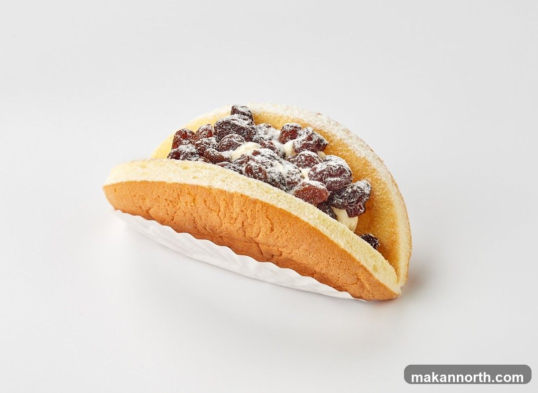 Raisin and Cream Sandwich