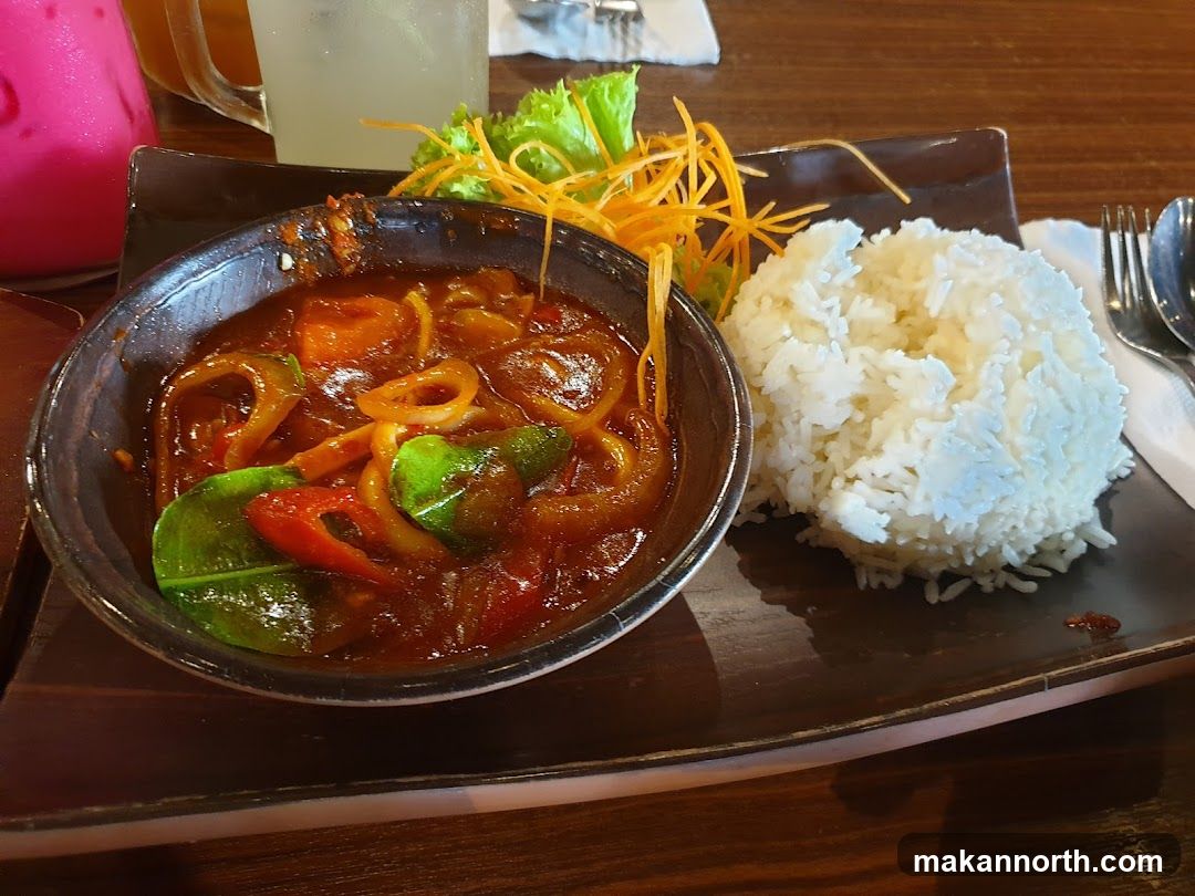 Spicy Stir-fry with Rice