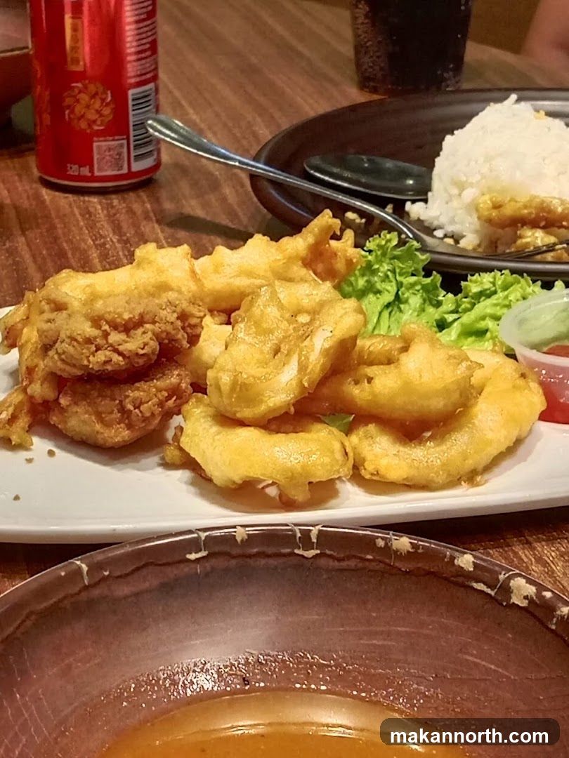 Fried Seafood Platter with Rice
