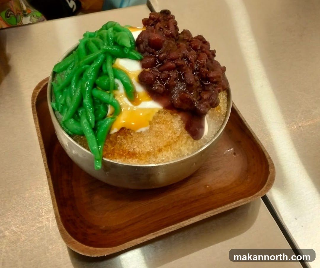 Dessert with Red Beans and Green Jelly