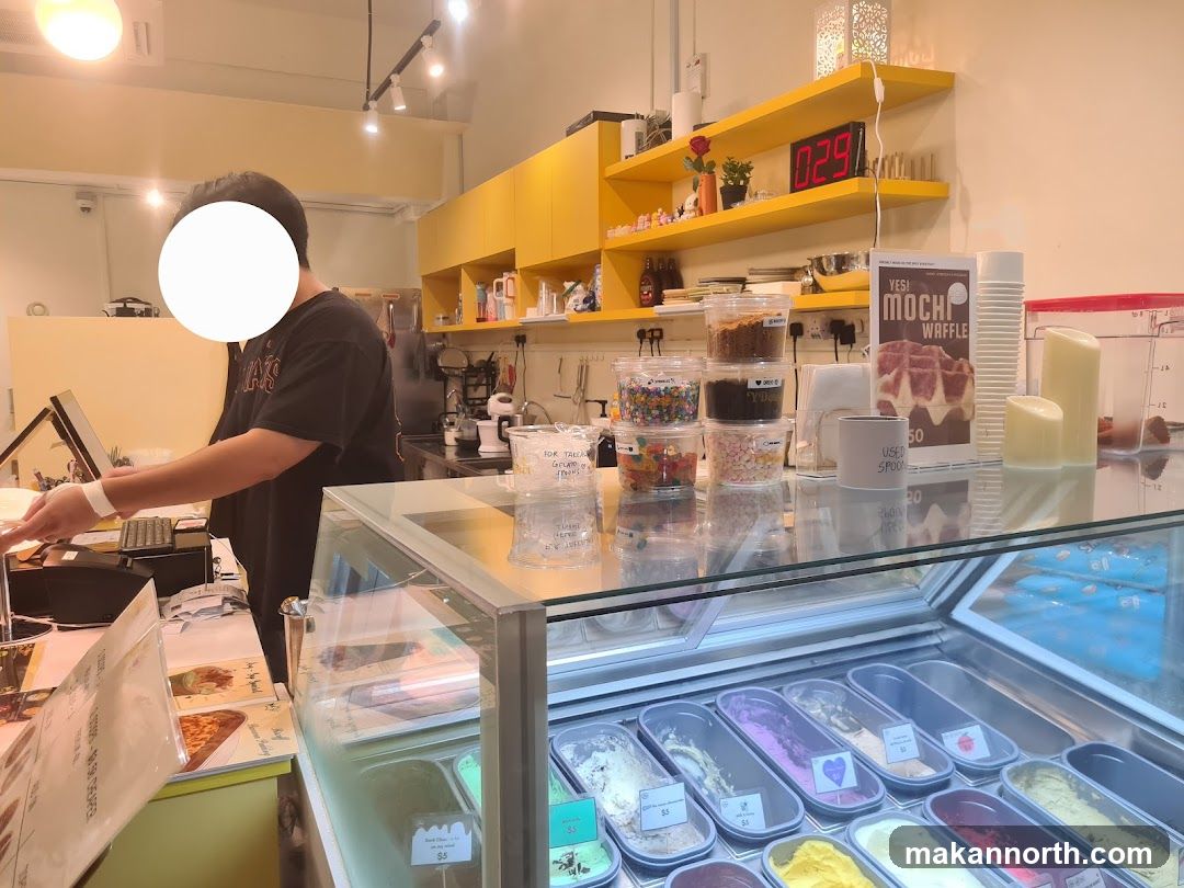 Ice Cream Shop Counter