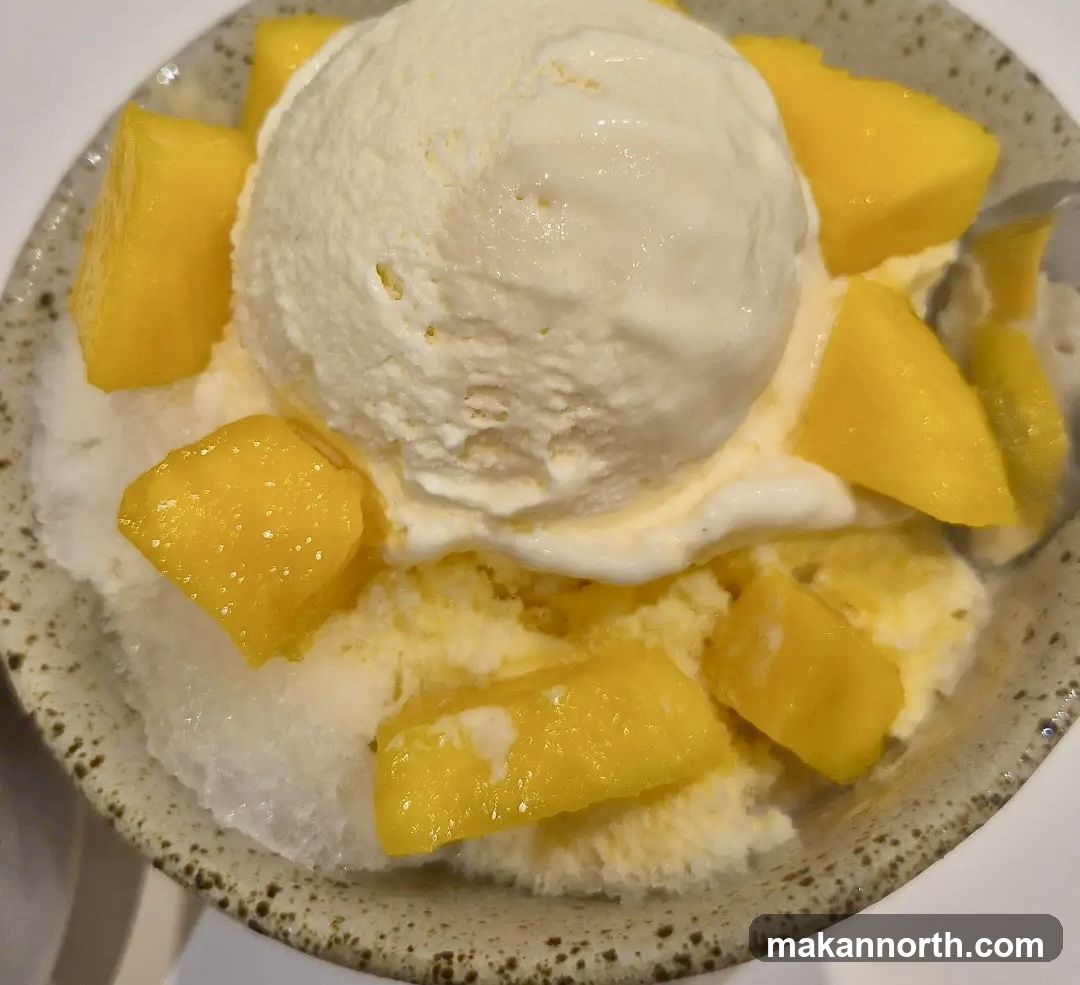 Mango shaved ice with ice cream