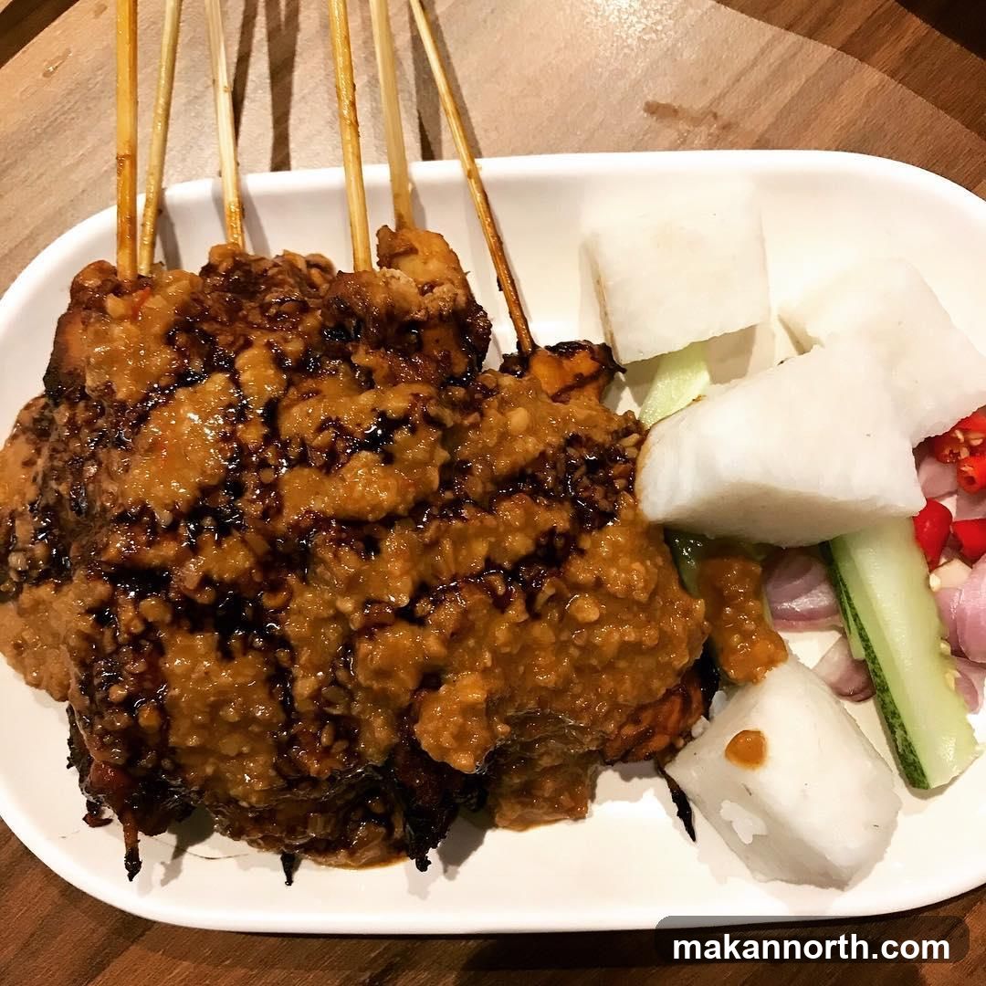 Chicken Satay with Peanut Sauce