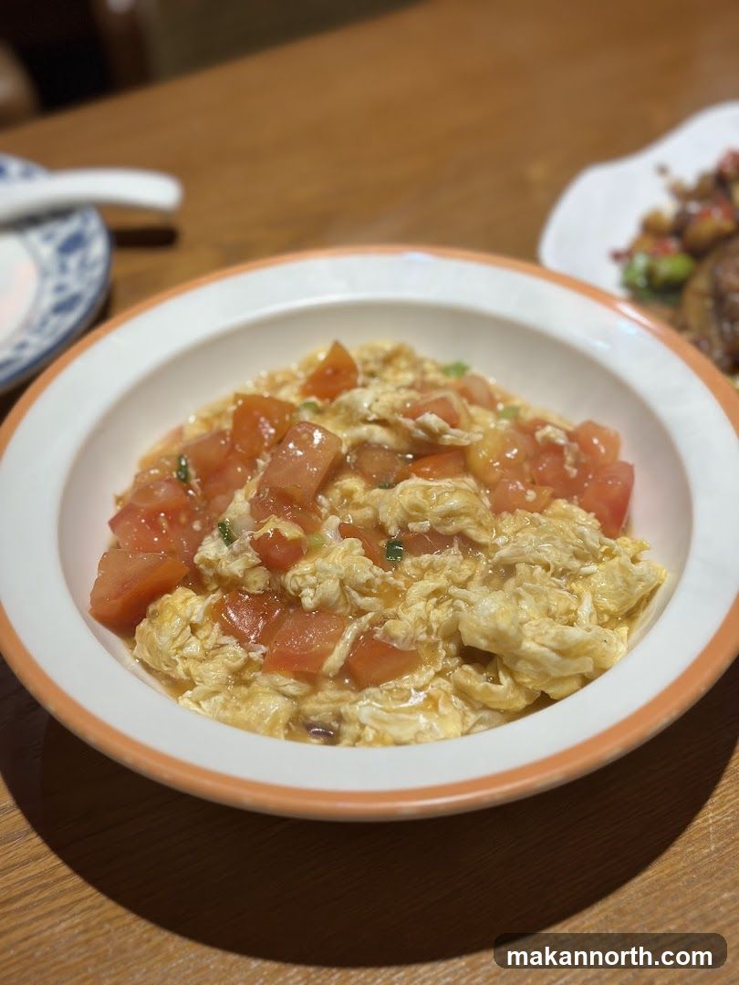 Scrambled Eggs with Tomatoes
